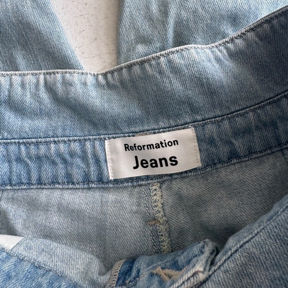 Reformation high waisted jeans size 27 - Picture 3 of 4